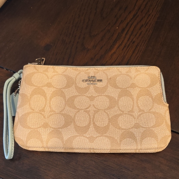 Coach Signature Coated Canvas Light Blue and Matching Wallet - Picture 7 of 10